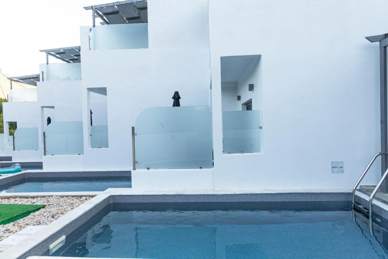 Skyros Blue Suites Exteriör bild