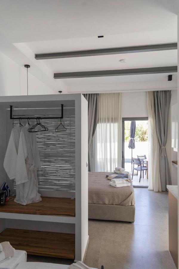 Skyros Blue Suites Exteriör bild