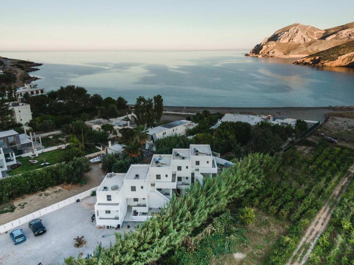 Skyros Blue Suites Exteriör bild